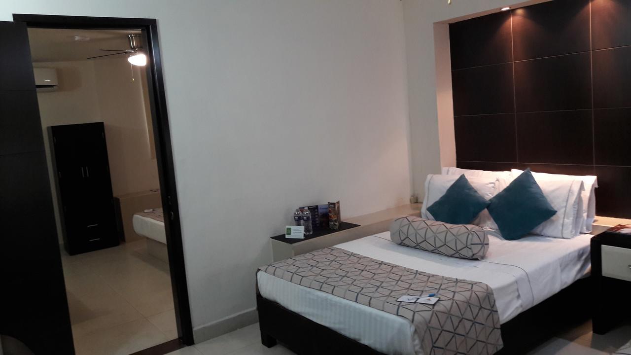 Hotel La Torre San Francisco Сан-Франциско-дель-Ринкон Экстерьер фото